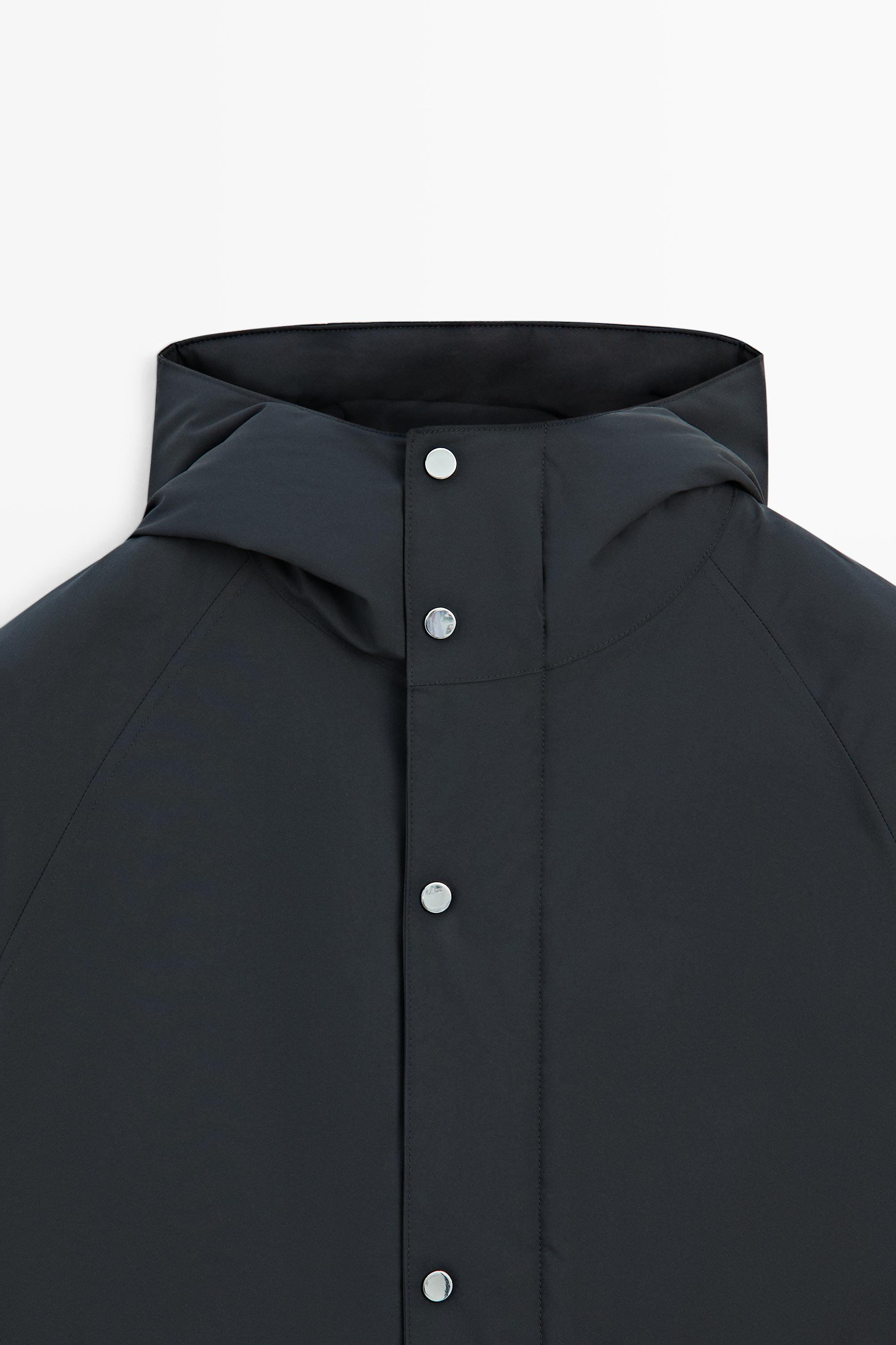 Short quilted parka with pocket details